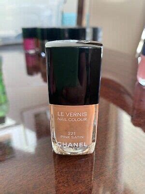 CHANEL PINK SATIN 221 NAIL POLISH BRAND NEW 